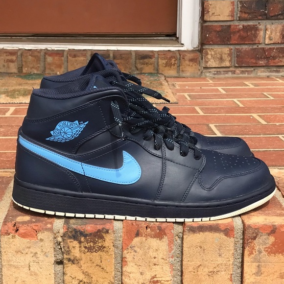jordan 1 retro mid obsidian university blue